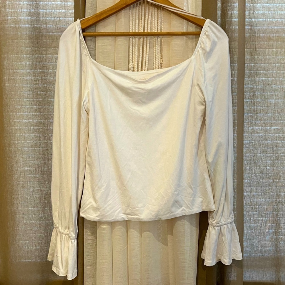 Willow & Clay Striped Bell Sleeve Blouse Medium NWT